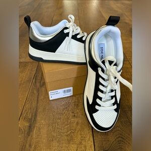 Steve Madden Renigade Sneaker Black Multi Size 8